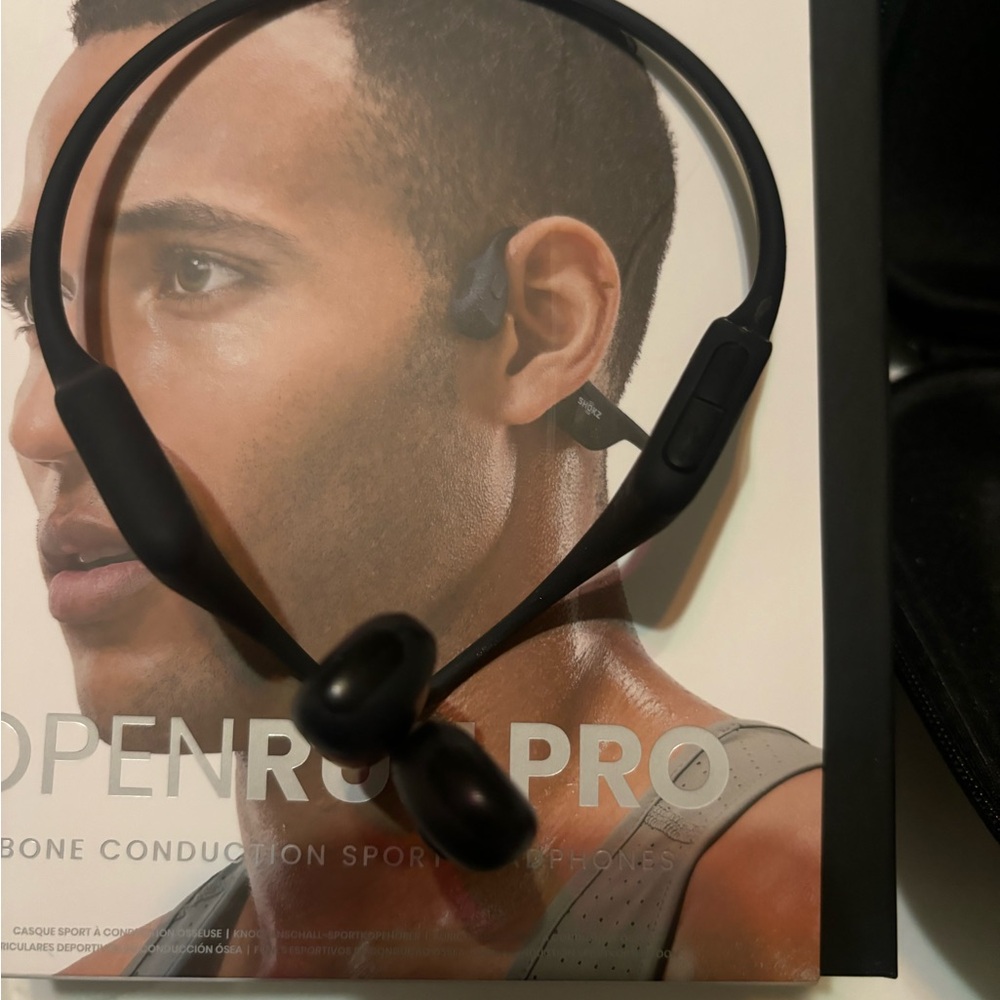 OpenRun Pro Bone Conduction Headphones — Black